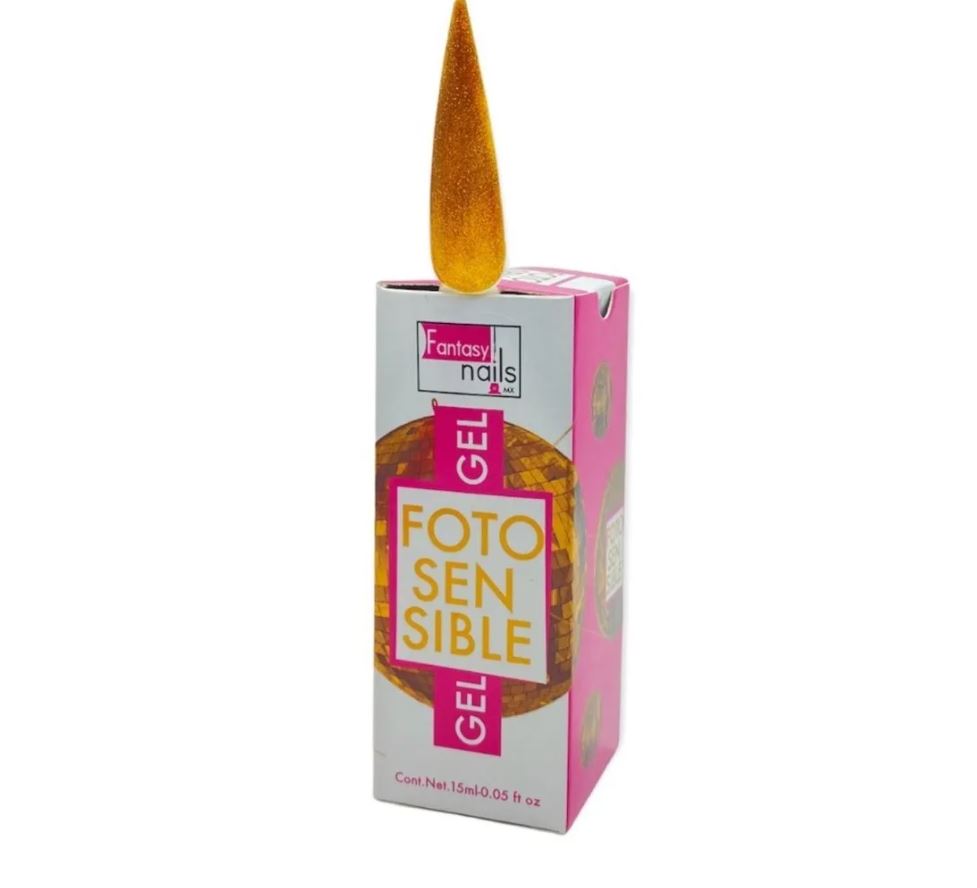 Fantasy Nails Foto Sensible